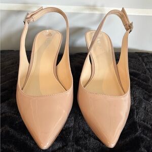 Nine West Elegant Nude Slingback Heels Size 8.5